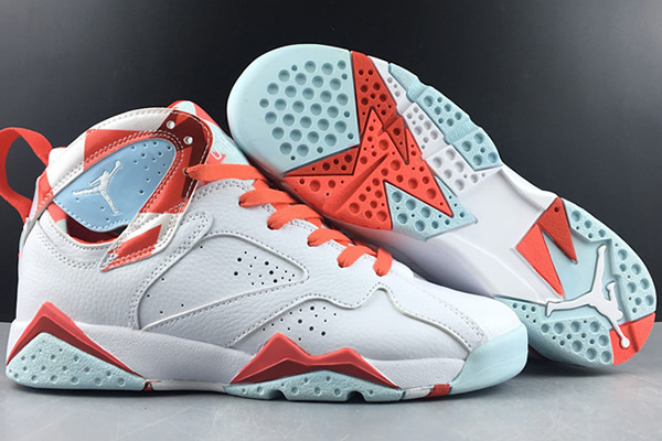 Women Jordan 7 (Classic)
